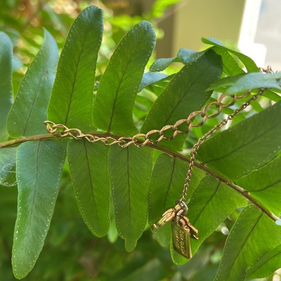 Authentic kate spade pearl necklace - Picture 4 of 7